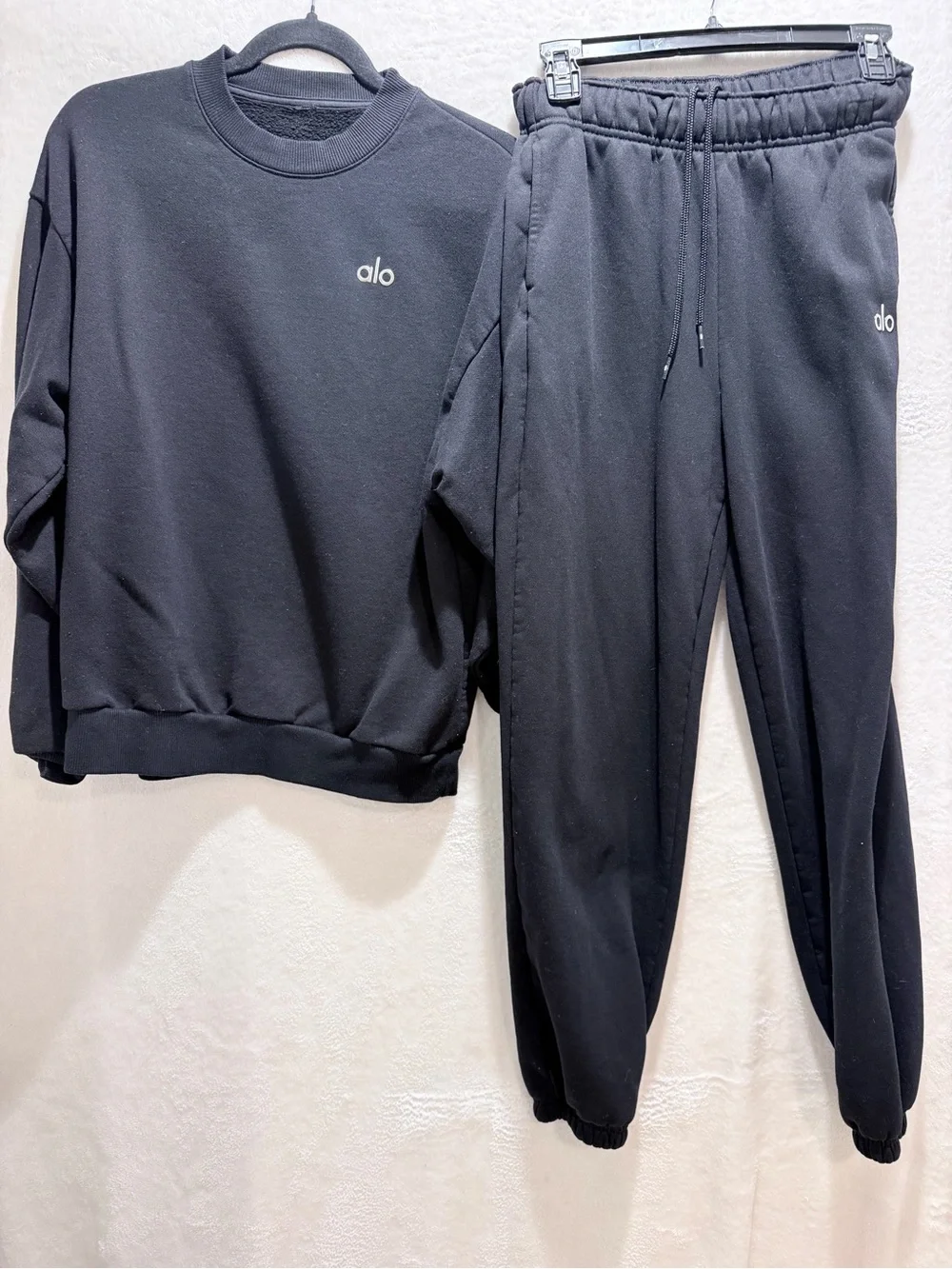 Alo Yoga Accolade Crewneck Sweatshirt Jogger Set Black XXS (CIGF003)